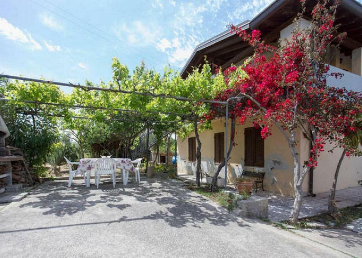 Casa Degli Ulivi Villa Sorso Exteriör bild