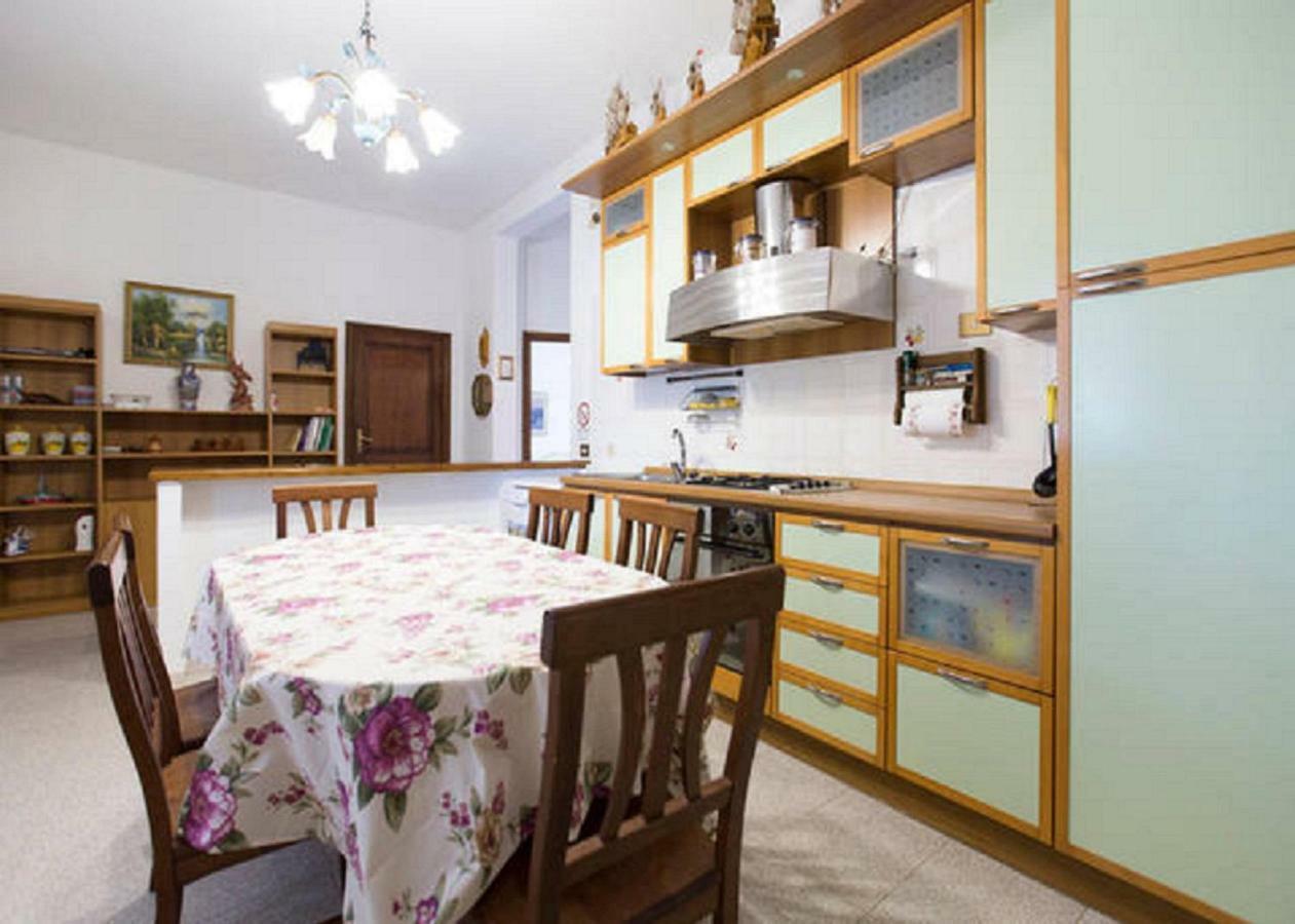 Casa Degli Ulivi Villa Sorso Exteriör bild