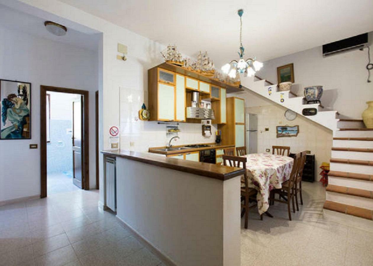 Casa Degli Ulivi Villa Sorso Exteriör bild